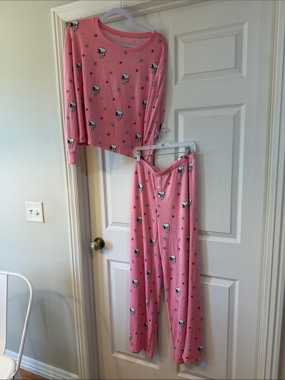 American Eagle Pink Snoopy Heart Pajama Set Sz M.  Box6